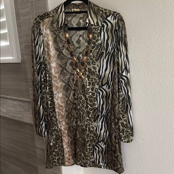 Baleno Exotic Animal Print Women's top - Picture 1 of 4